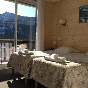 2* Hotel Cristol
